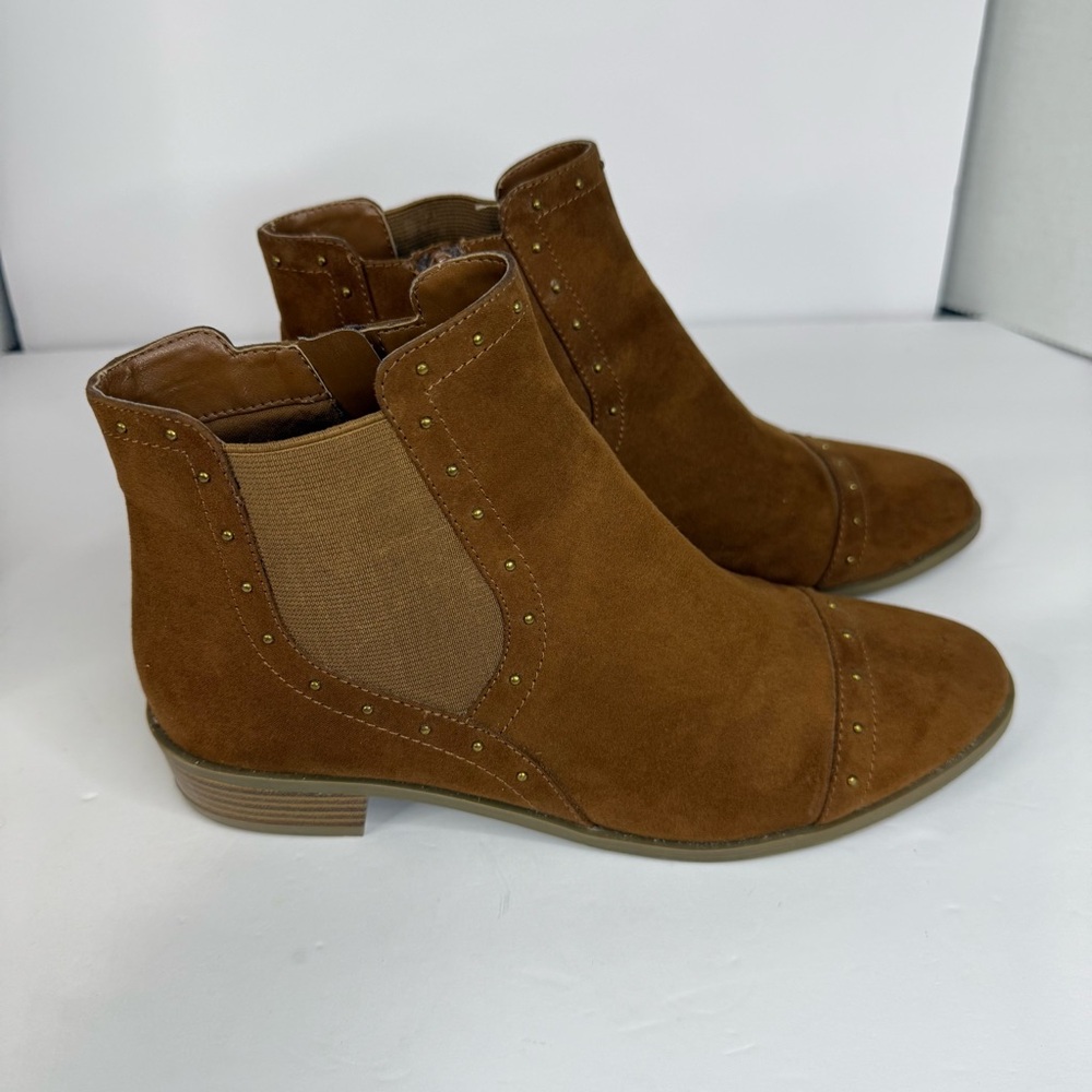 Liz Claiborne Tan Ankle Booties